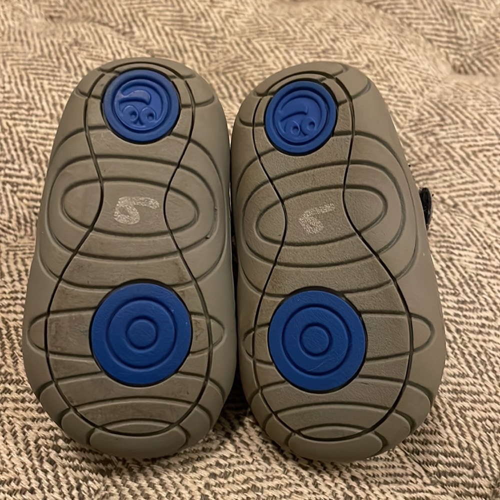 Stride Rite size 2 - Picture 6 of 6